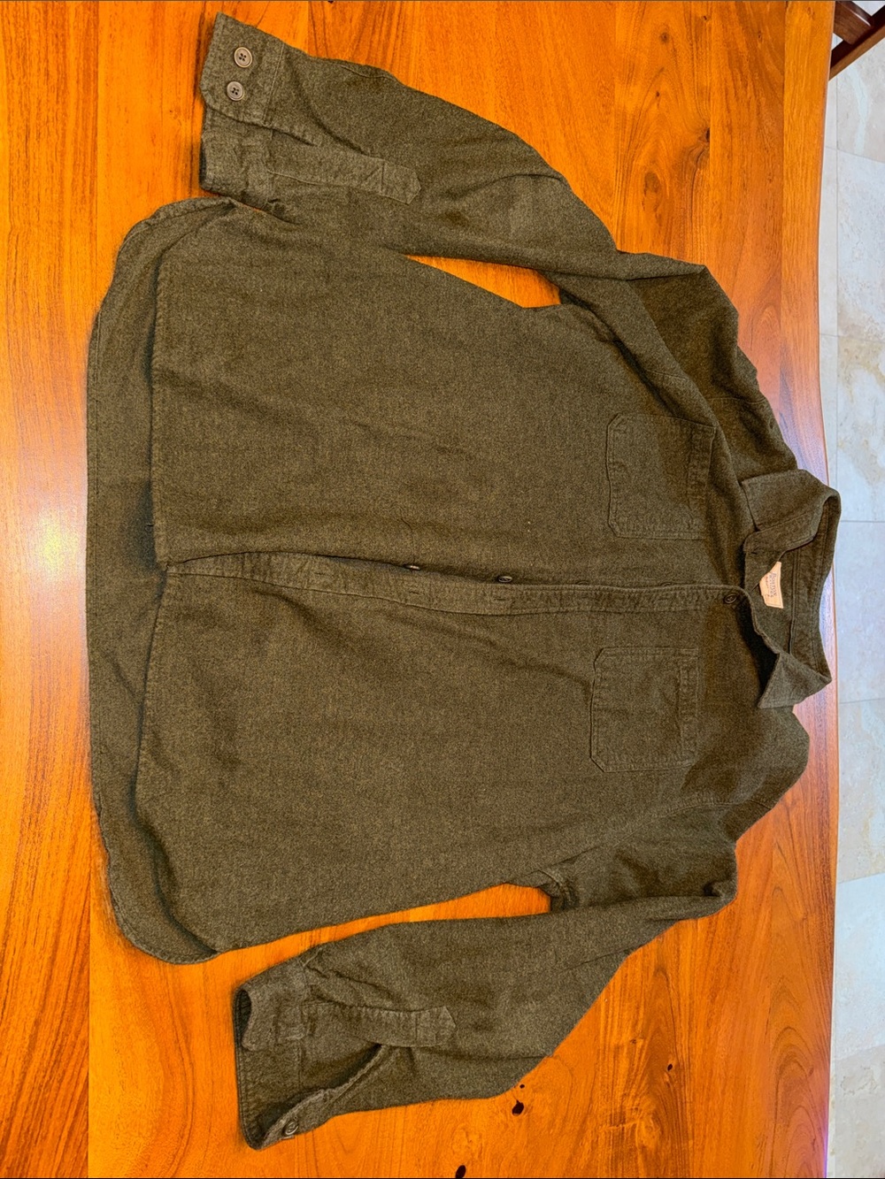 Boston Traders Men's Olive Button shirt